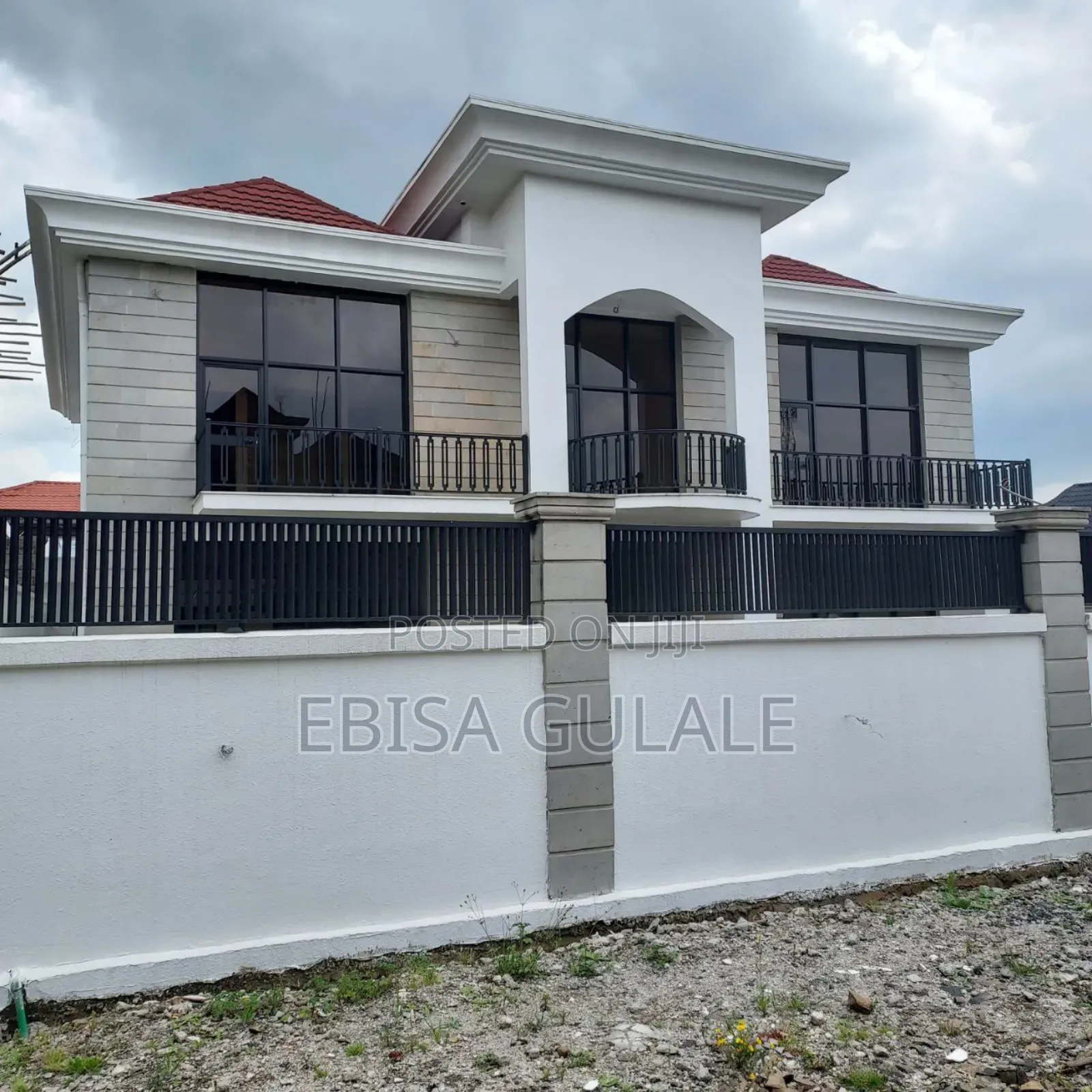 Furnished 6bdrm Apartment in Roseta, Yeka for sale