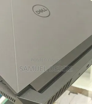 New Laptop Dell G15 5511 16GB Intel Core I7 SSD 1T