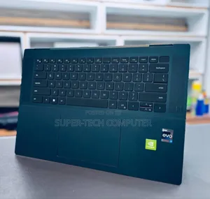 New Laptop Dell Inspiron 15 16GB Intel Core I7 SSD 1T
