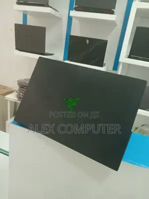 New Laptop Razer Blade 32GB Intel Core I7 SSD 1T