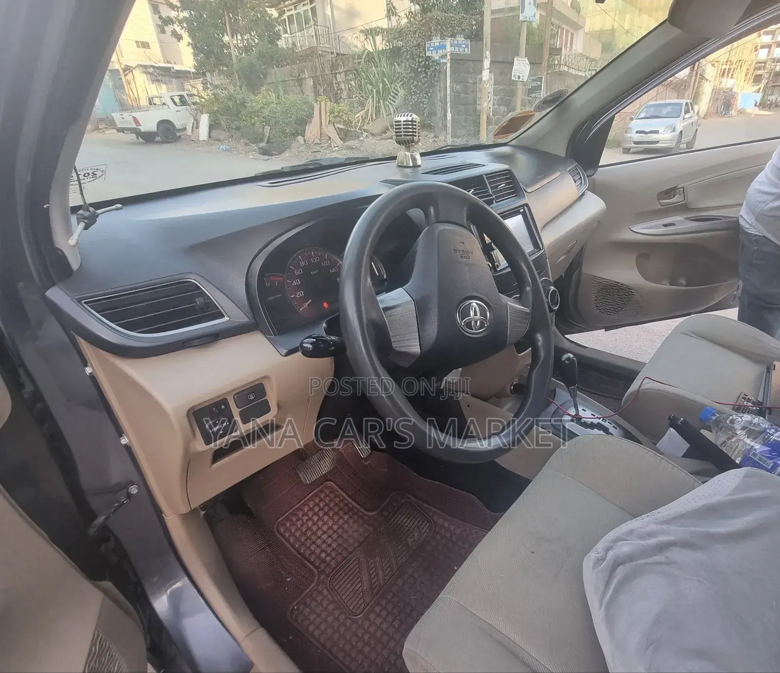 Toyota Avanza 2015 Silver