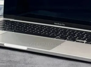 New Laptop Apple MacBook Pro M1 8GB Apple M1 Pro SSD 256GB