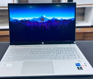 New Laptop HP Pavilion 10 16GB Intel Core I7 SSD 1T