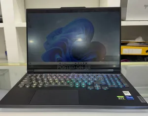 New Laptop Lenovo Legion Y720 16GB Intel Core I7 SSD 512GB