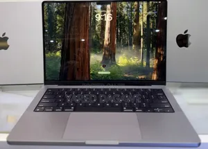 New Laptop Apple MacBook Pro M1 16GB Apple M1 Pro SSD 1T