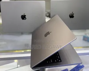 New Laptop Apple MacBook Pro M1 16GB Apple M1 Pro SSD 1T