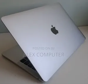 New Laptop Apple MacBook Pro 2017 8GB Intel Core I5 SSD 128GB