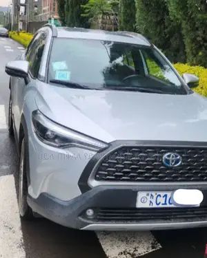New Toyota Corolla Cross Hybrid 2023 Silver