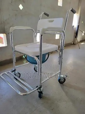 Removable Pedal Bathroom Chair፪矬commode Chair With Padded