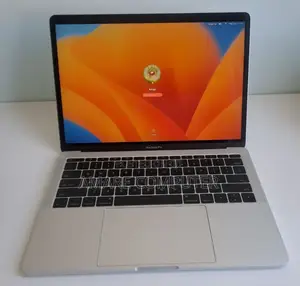 New Laptop Apple MacBook Pro 2017 8GB Intel Core I5 SSD 128GB