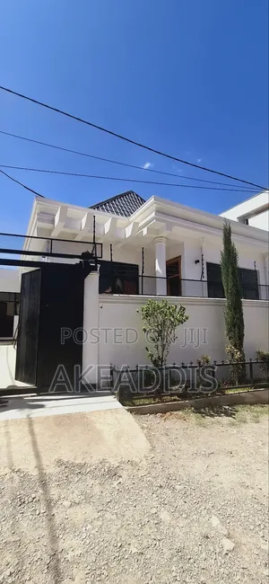 Furnished 3bdrm Villa in ሰሚት, Bole for sale