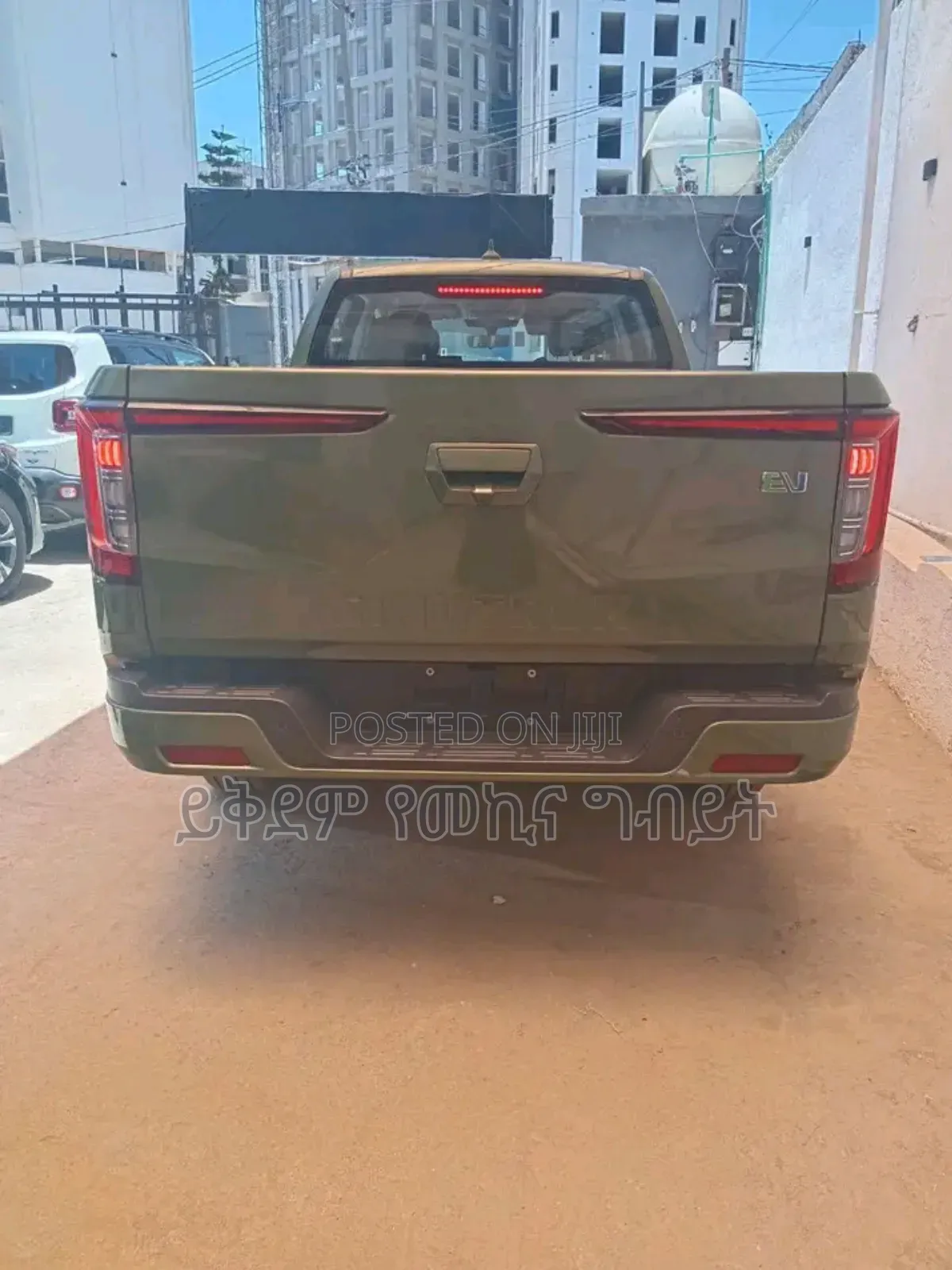 New Sinotruk Howo 2023 Green