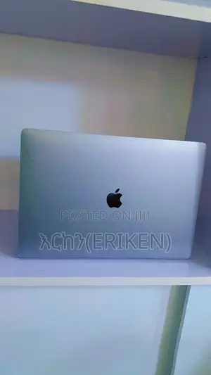 New Laptop Apple MacBook Pro 2017 16GB Intel Core I7 SSD 512GB