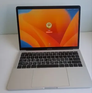 New Laptop Apple MacBook Pro 2017 8GB Intel Core I5 SSD 128GB