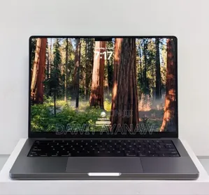 New Laptop Apple MacBook Pro 2022 M2 16GB Apple M2 SSD 512GB