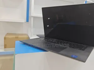 New Laptop Dell XPS 15 16GB Intel Core I7 SSD 1T