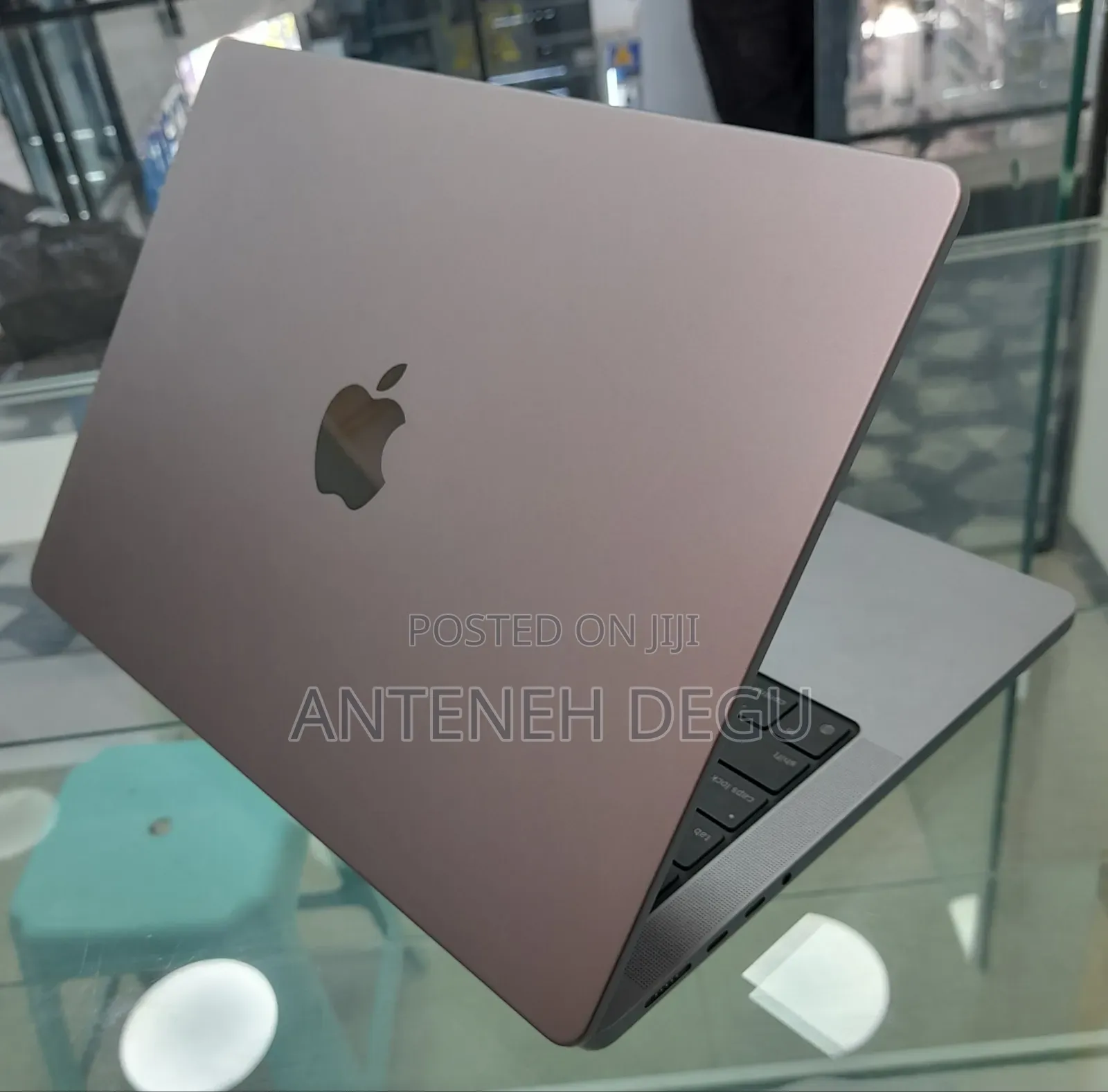 New Laptop Apple MacBook Pro 16GB Apple M1 Pro SSD 1T