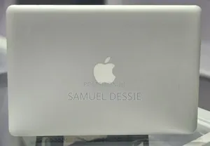 New Laptop Apple MacBook Pro 2011 4GB Intel Core I7 SSD 128GB