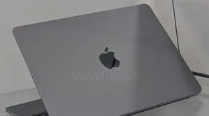 New Laptop Apple MacBook Air 2024 M3 13-Inch 8GB Apple M3 SSD 256GB