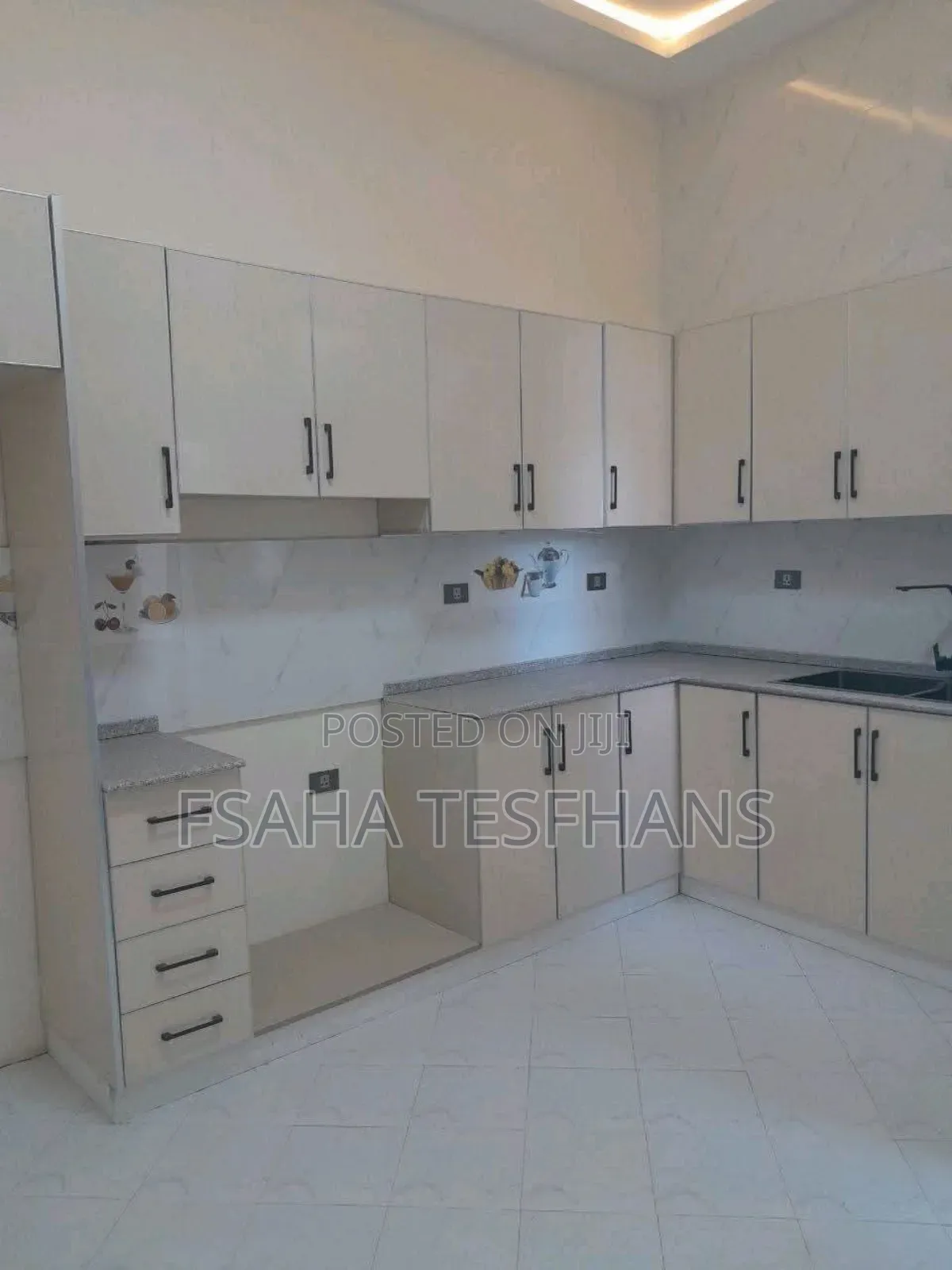 5bdrm House in G+2 House For Rent, Yeka for rent