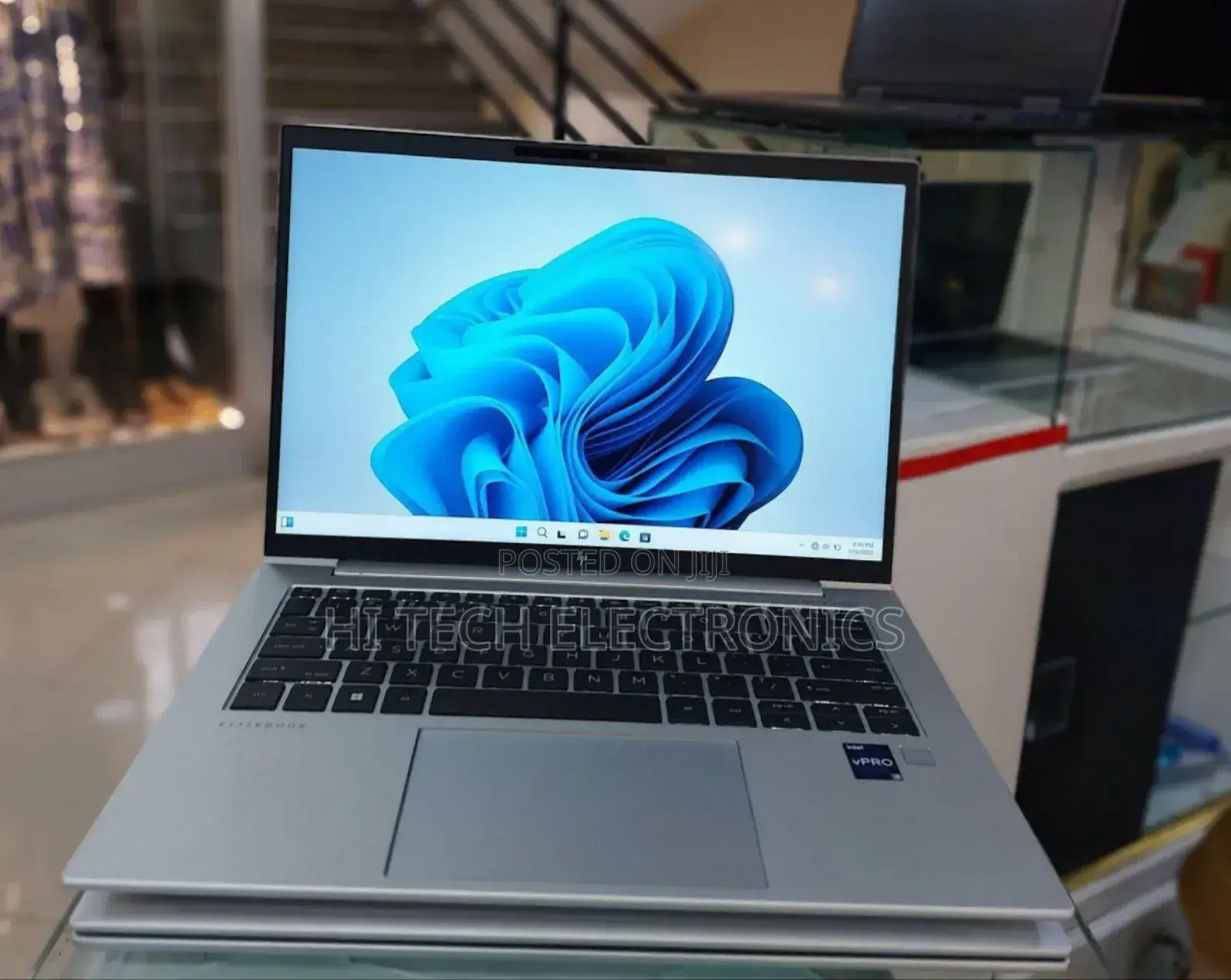 New Laptop HP EliteBook 840 16GB Intel Core I7 SSD 512GB