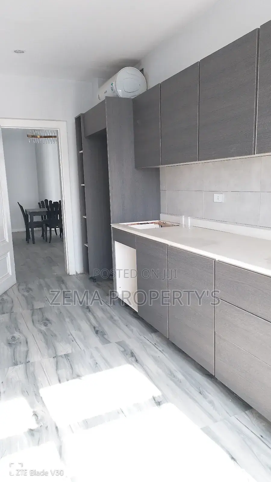 3bdrm Apartment in Zema, Kirkos for rent