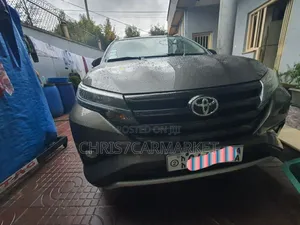 Toyota Rush 2022 Brown