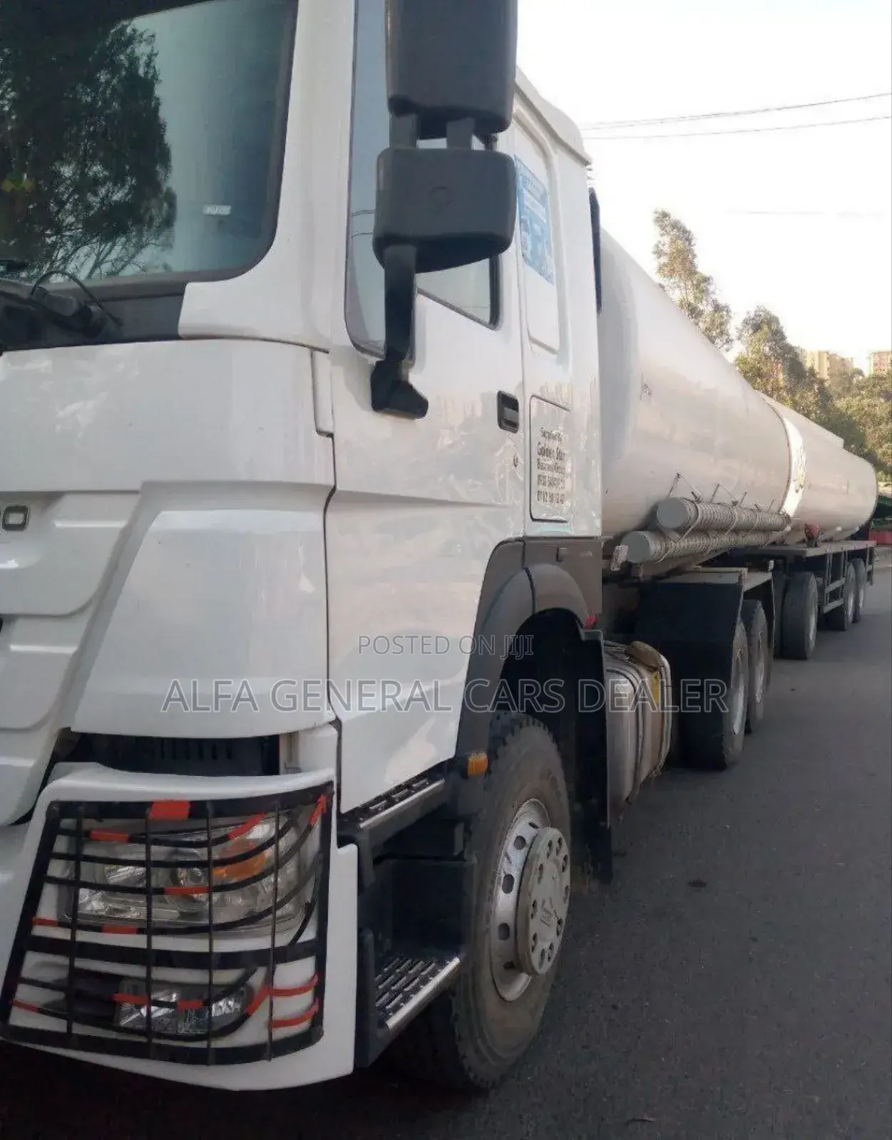 400 Hp ቦቴ ከነተሳቢው
•2023
•a-24
•ባንክ 6,500,000
 አለበት