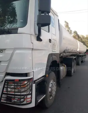 400 Hp ቦቴ ከነተሳቢው
•2023
•a-24
•ባንክ 6,500,000
 አለበት