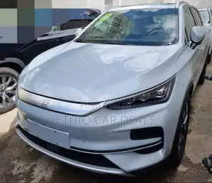 New BYD Tang DM-i 2024 Off white