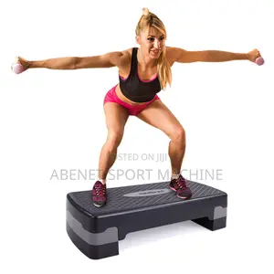 አዲስ የአዉሮጳ ስታንዳርድ Reebok Stepper