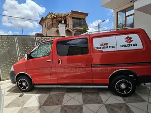 Toyota HiAce 2008 Red