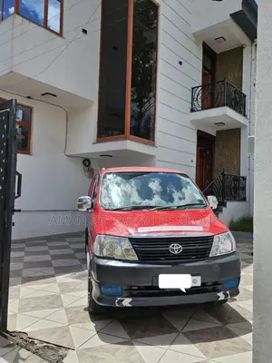 Toyota HiAce 2008 Red