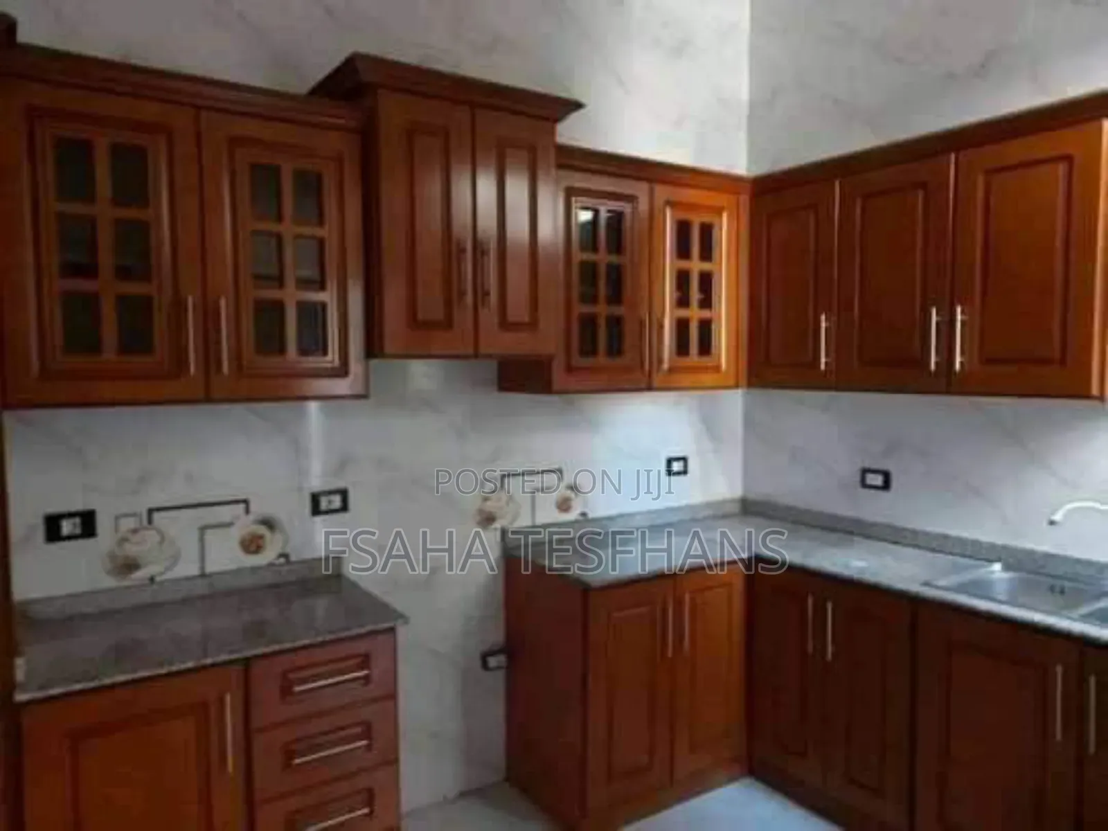 5bdrm Villa in House For Rent, Bole for rent