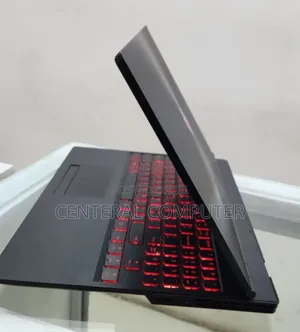 New Laptop Lenovo Legion Y545 8GB Intel Core i5 SSD 512GB