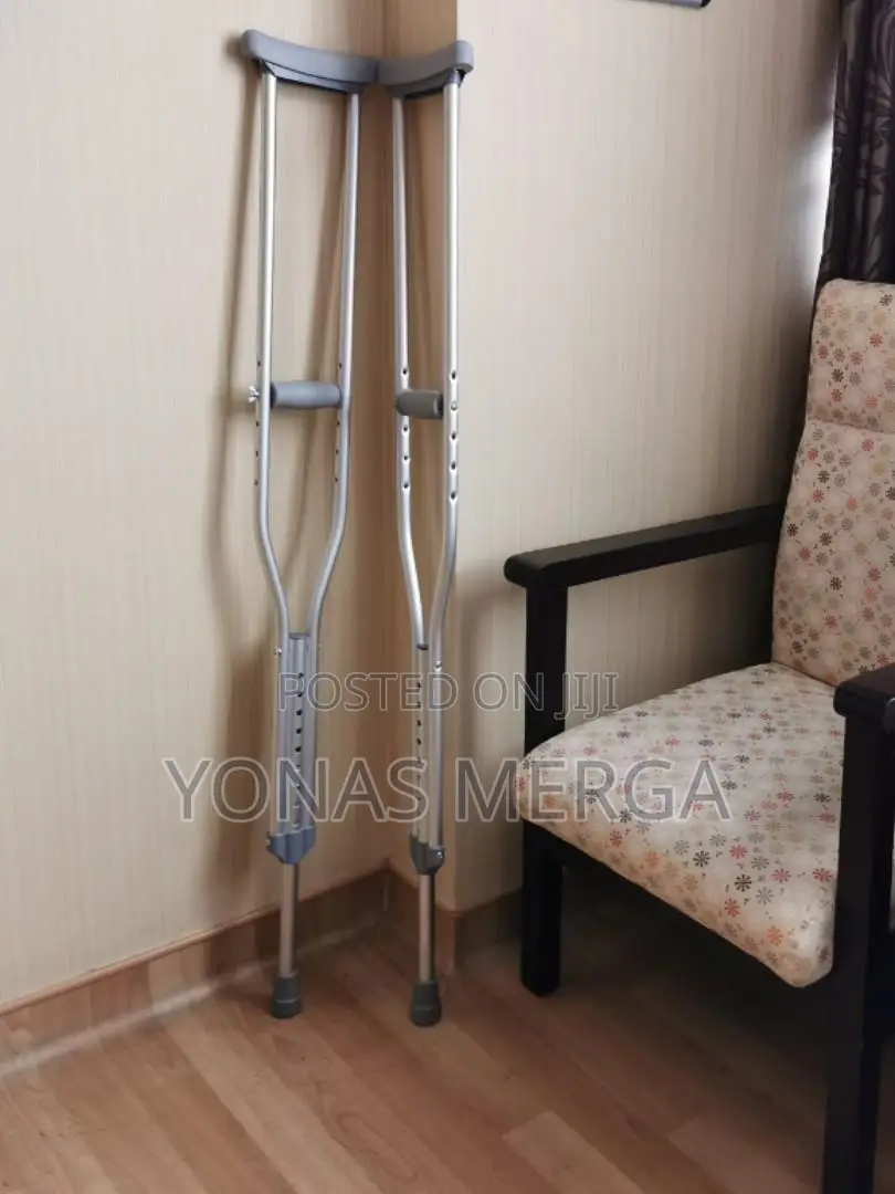 Forearm Crutches፯叁sections Can Be Adjusted Independently