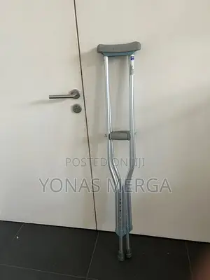 Push-Button Crutches, Adult Tall *8 Pairs Available