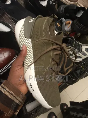 Under Rumour High Quality Smooth Sneakers for You