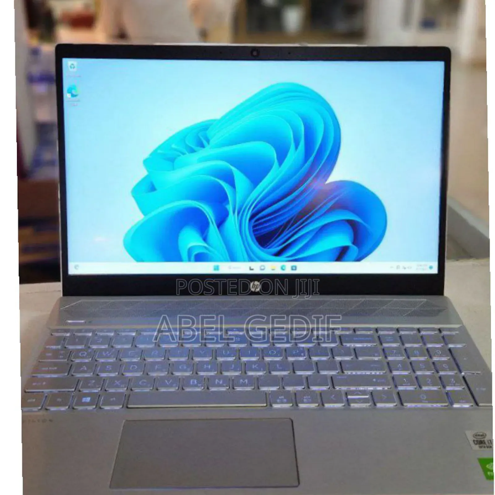 New Laptop HP Pavilion 15 16GB Intel Core I7 SSD 512GB