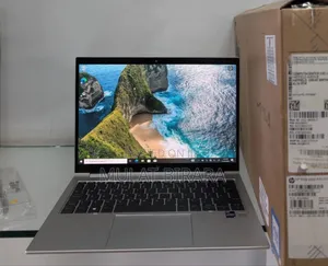 New Laptop HP EliteBook 830 16GB Intel Core I7 SSD 1T