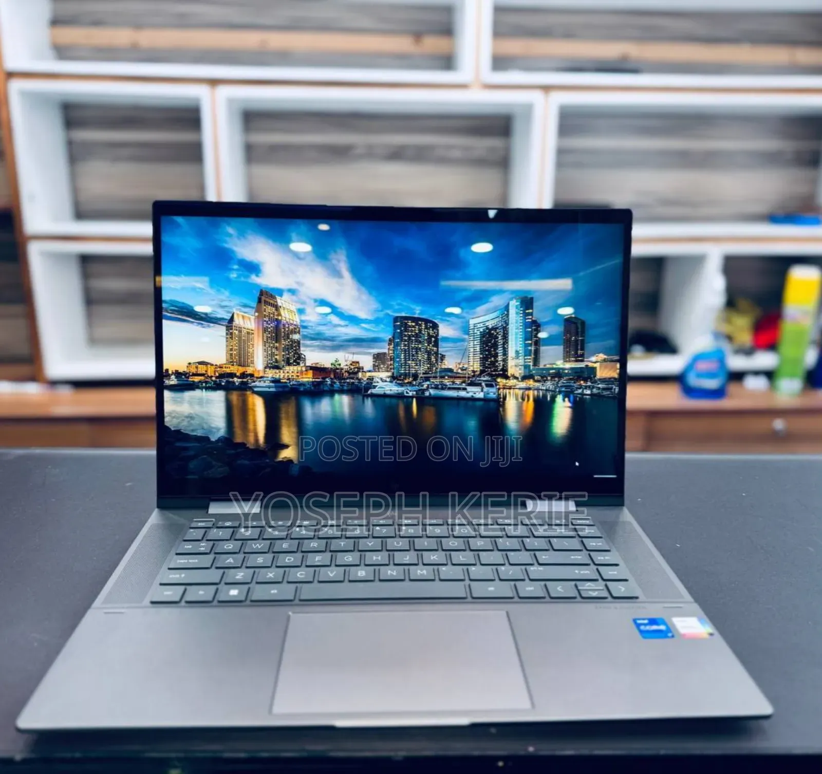 New Laptop HP Envy X360 16GB Intel Core I7 SSD 1T