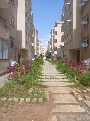 3bdrm Apartment in Bole for sale