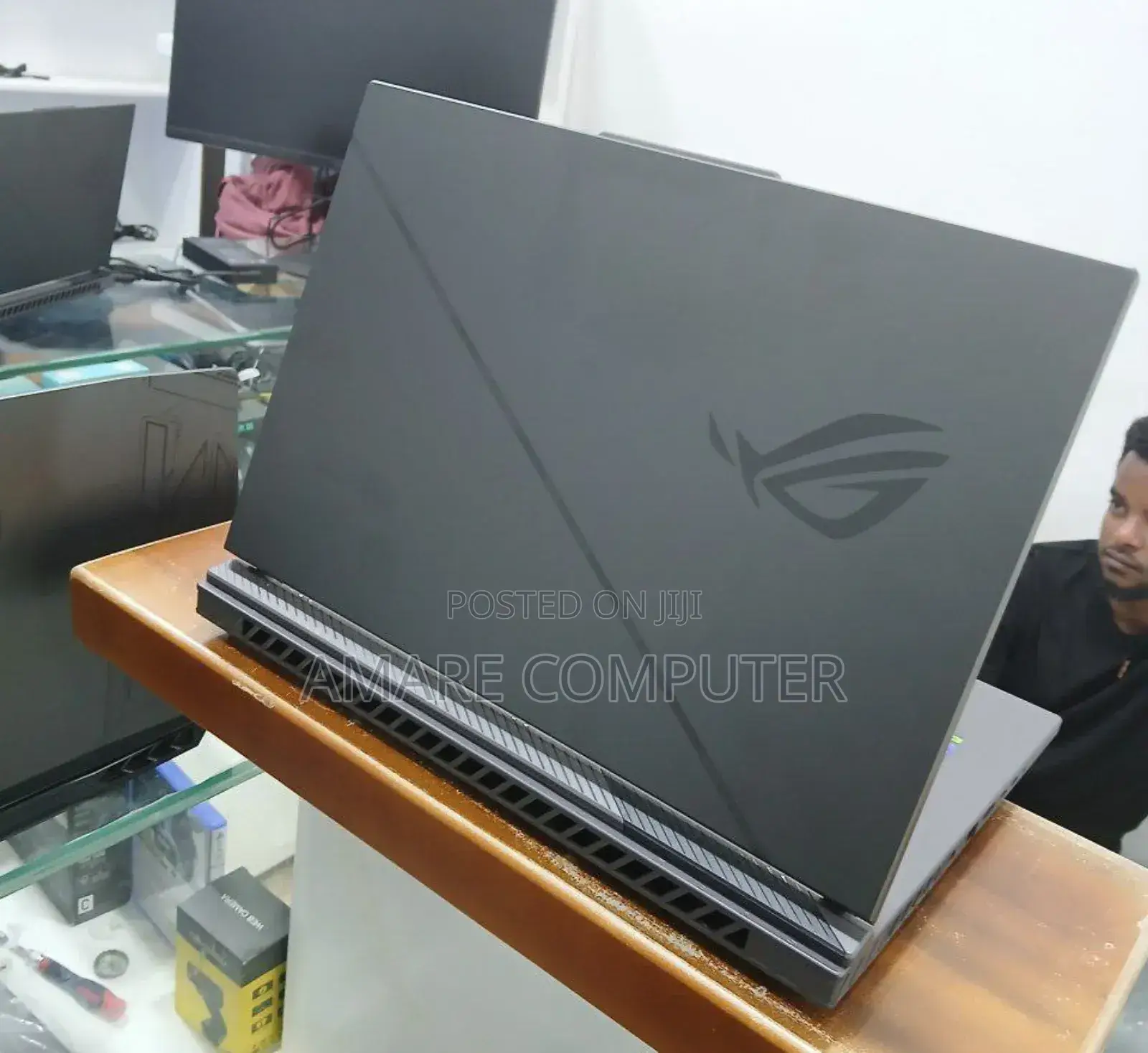 New Laptop Asus 32GB Intel Core I9 SSD 1T