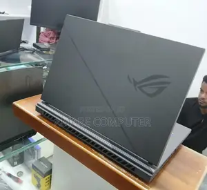 New Laptop Asus 32GB Intel Core I9 SSD 1T
