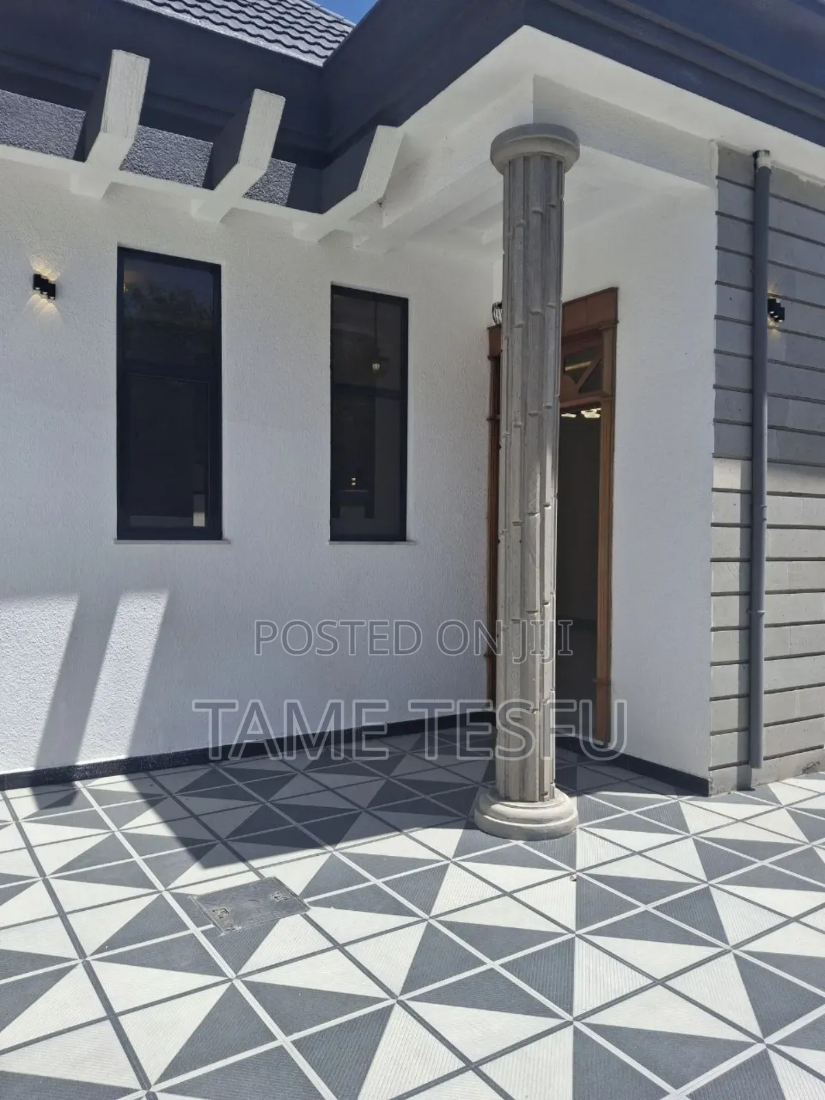 Furnished 3bdrm Villa in Summit Compound, Bole for sale