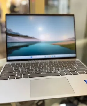 New Laptop Dell Inspiron 13 1318 16GB Intel Core I5 SSD 512GB