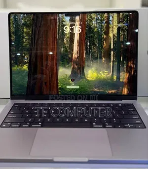 New Laptop Apple MacBook Pro 2021 M1 16GB Apple M1 Pro SSD 1T