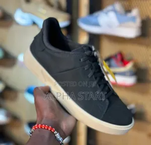 Cat Grandpro Low Top Casual Men’S Leather ‘Black/White’ Shoe