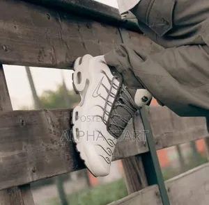 Nike Air Max Plus Tn ‘Bone Khaki/Olive’ Shoes