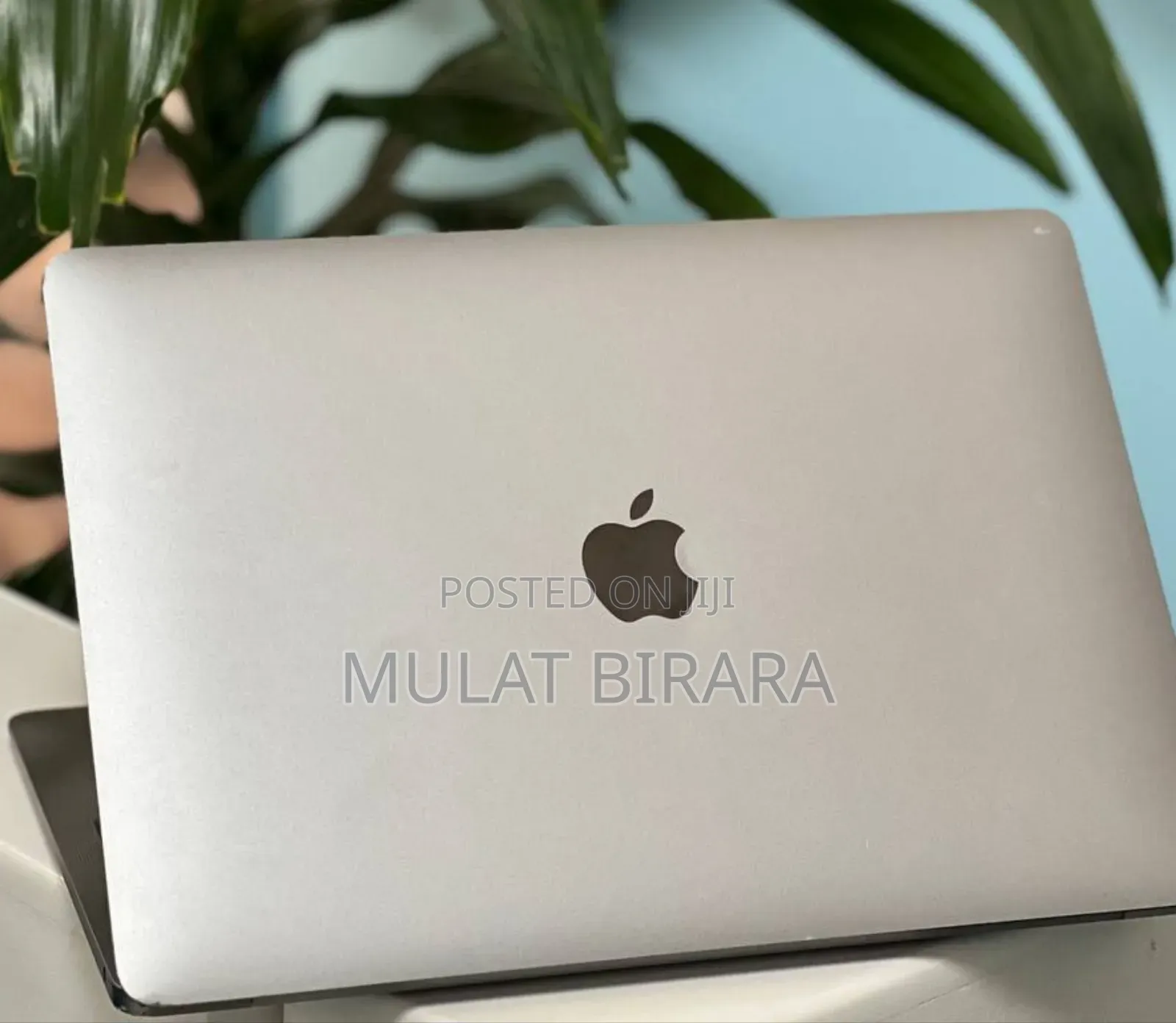 New Laptop Apple MacBook Air 2020 M1 8GB Apple M1 SSD 256GB